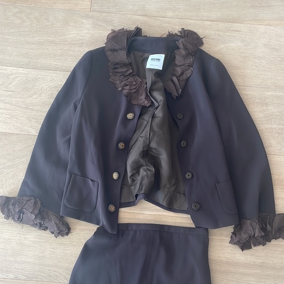 Authentic Moschino Skirtsuit - Picture 2 of 11